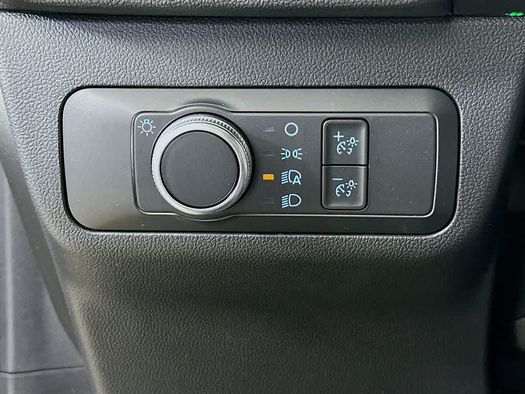 Thumbnail: 2022 Ford Escape - 26