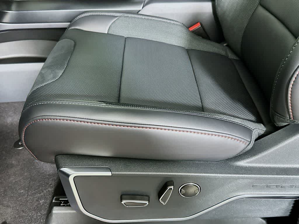 Thumbnail: 2025 Ford F-150 - 33