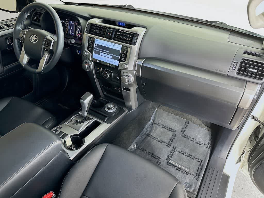 Thumbnail: 2023 Toyota 4Runner - 32