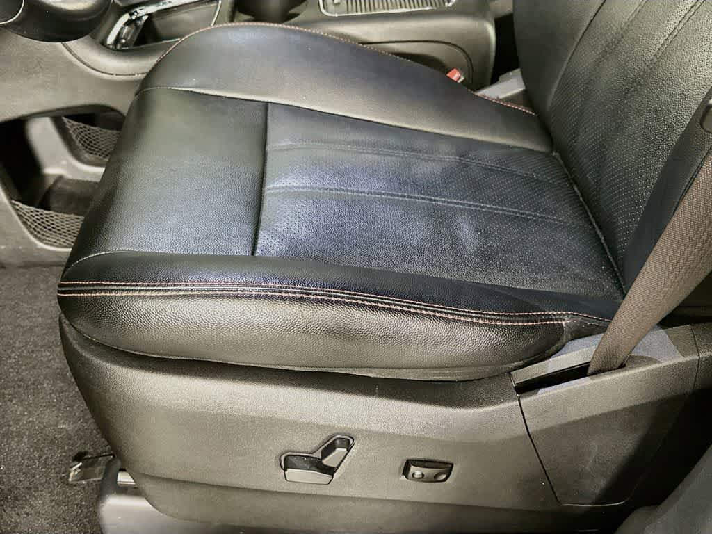 Thumbnail: 2019 Dodge Grand Caravan - 30