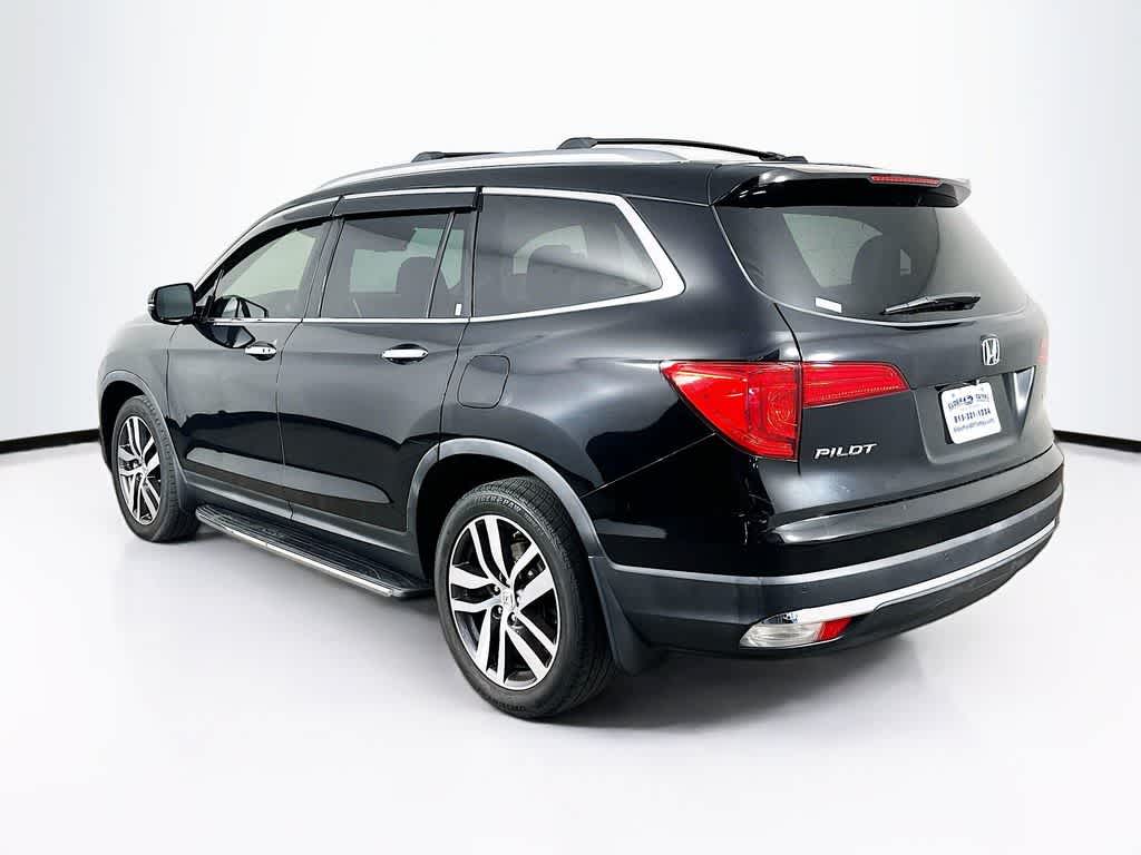 Thumbnail: 2016 Honda Pilot - 4