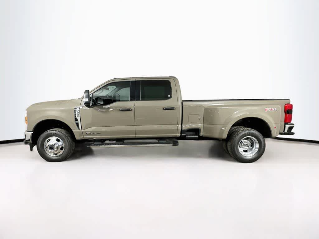 Thumbnail: 2026 Ford F-350 - 3