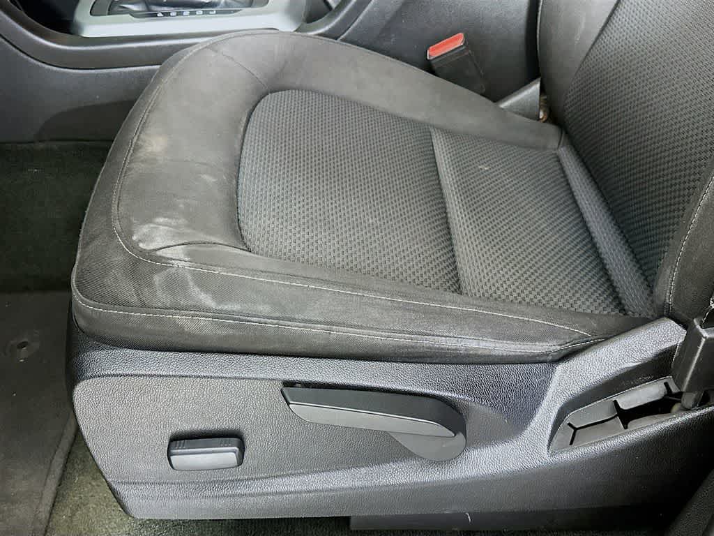 Thumbnail: 2017 Chevrolet Colorado - 28