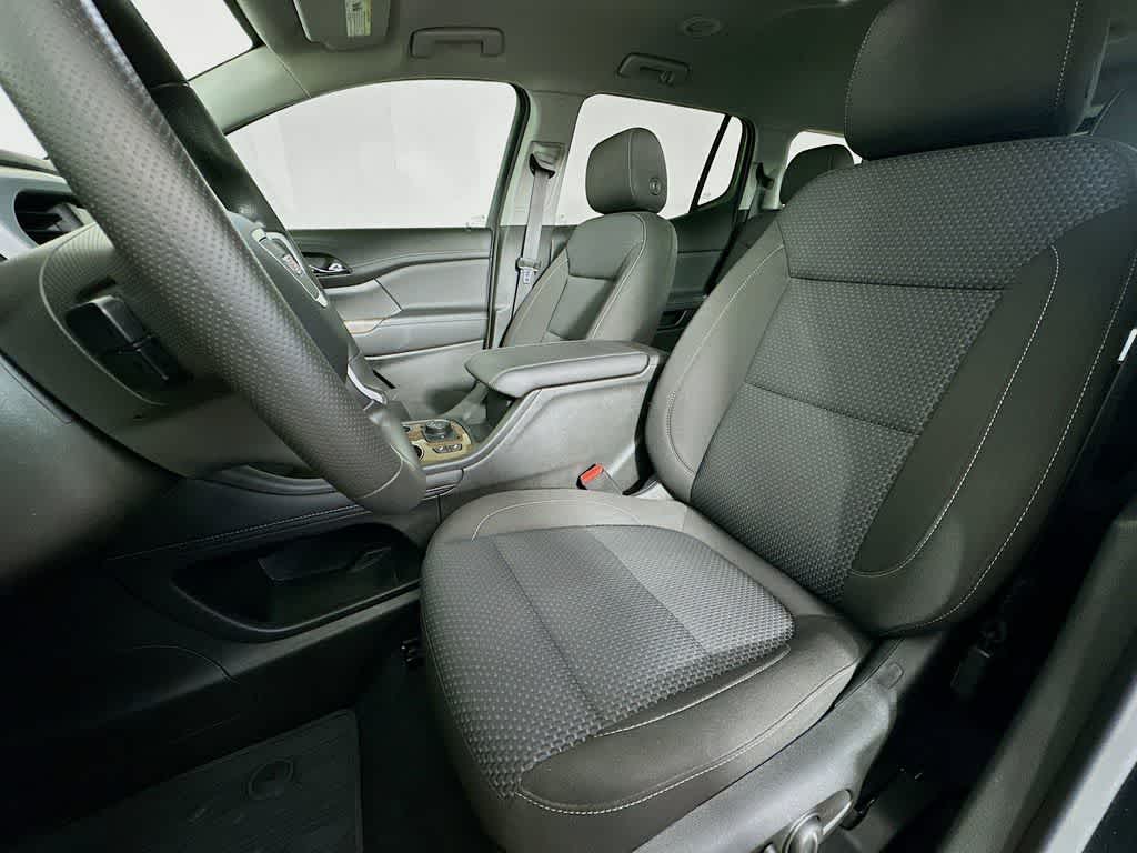 Thumbnail: 2023 GMC Acadia - 12