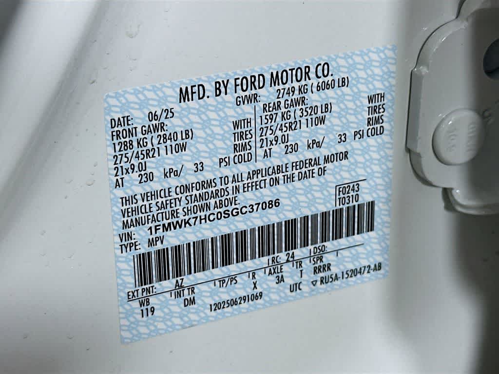 Thumbnail: 2025 Ford Explorer - 22