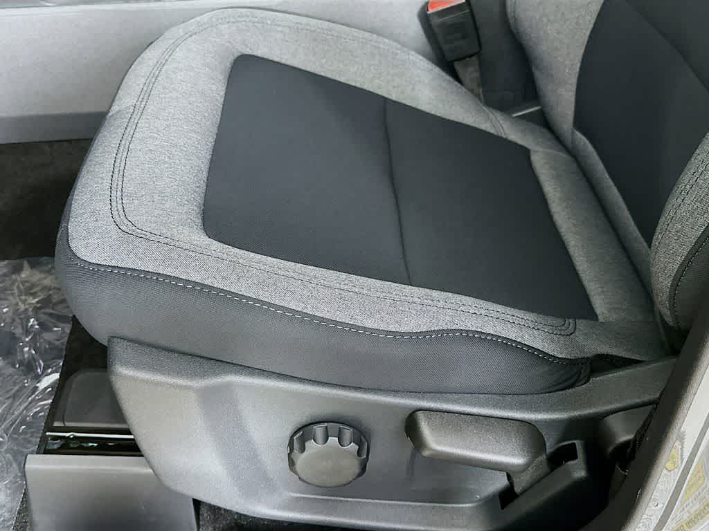 Thumbnail: 2025 Ford Bronco - 28