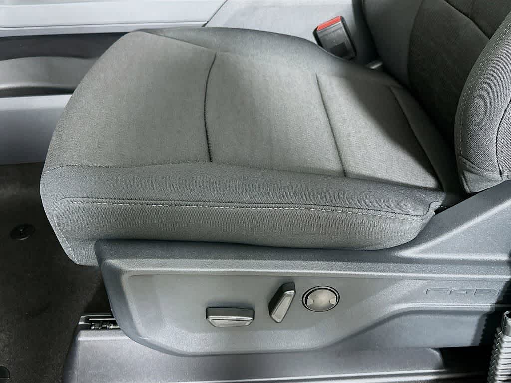 Thumbnail: 2025 Ford F-150 - 31