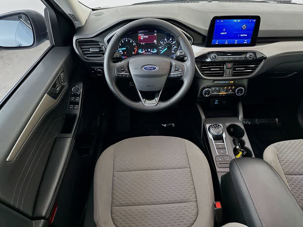 Thumbnail: 2022 Ford Escape - 10