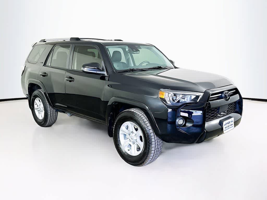 Thumbnail: 2022 Toyota 4Runner - 23