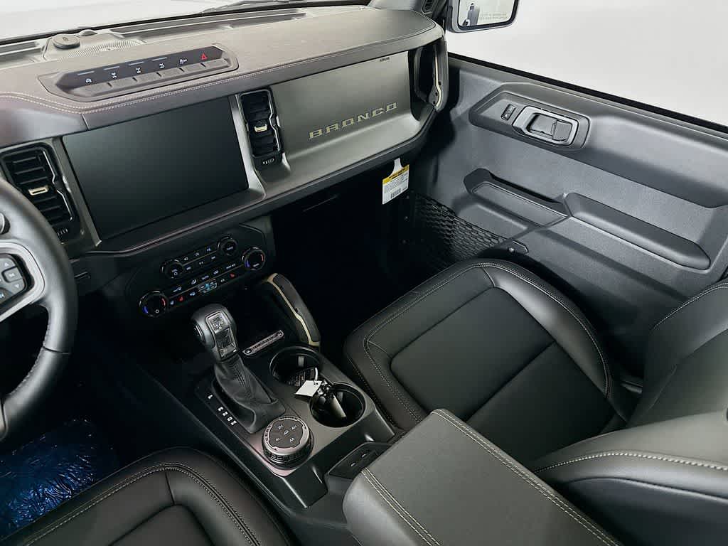 Thumbnail: 2025 Ford Bronco - 11