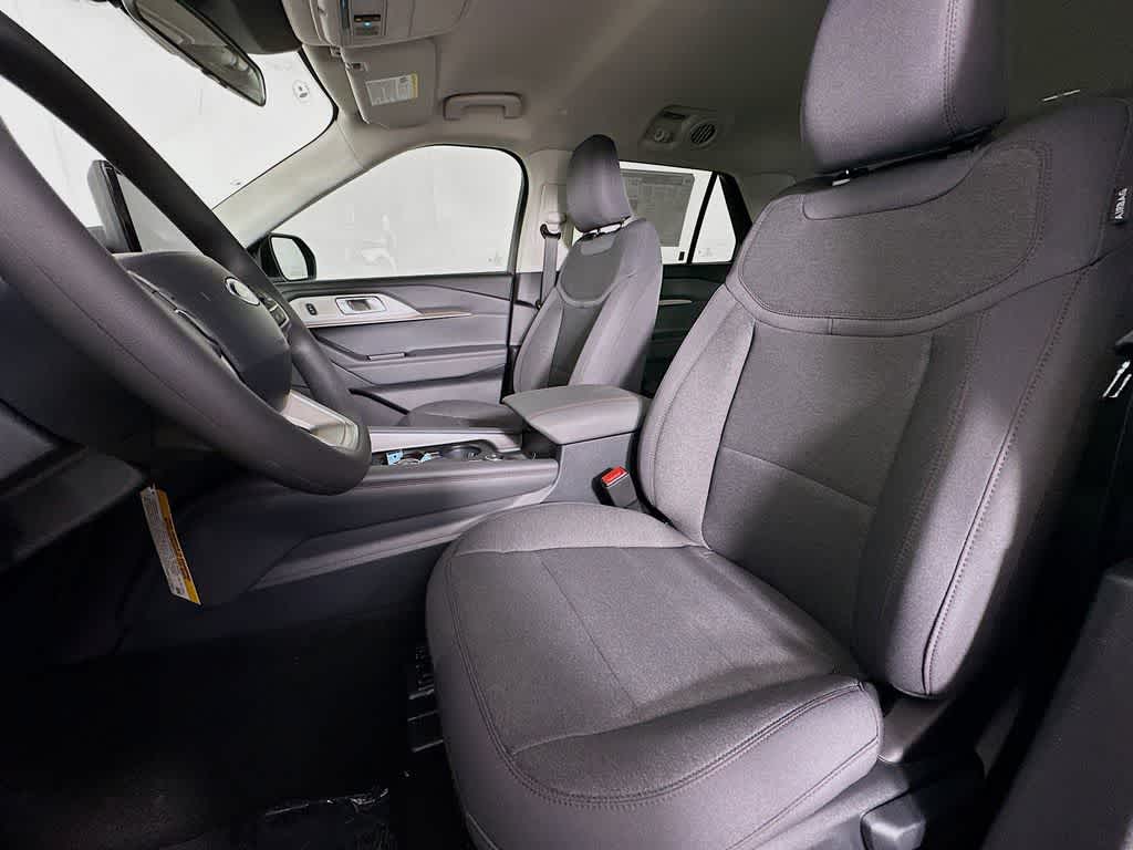 Thumbnail: 2026 Ford Explorer - 11