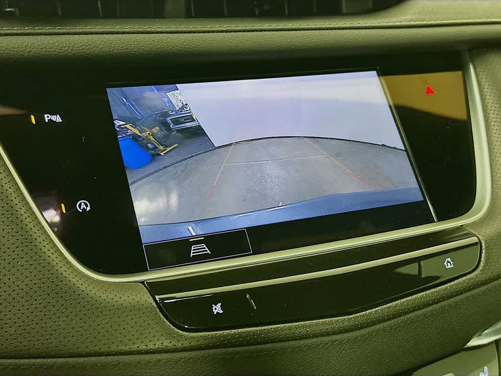 Thumbnail: 2023 Cadillac XT5 - 27