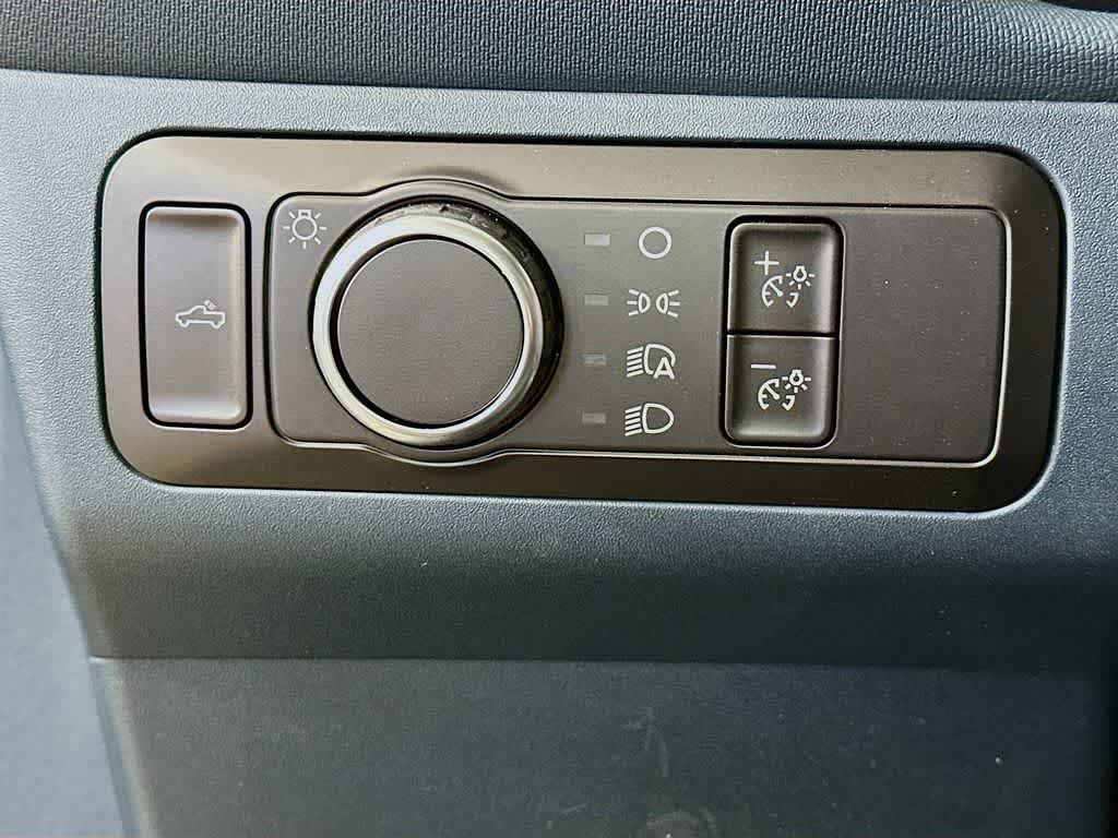 Thumbnail: 2025 Ford Maverick - 25