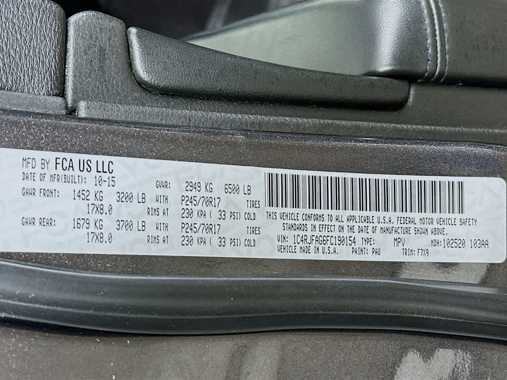 Thumbnail: 2015 Jeep Grand Cherokee - 23