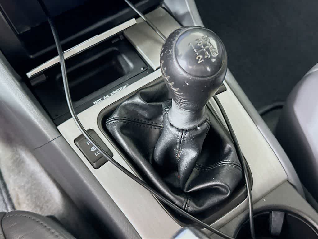 Thumbnail: 2005 Honda Accord - 18