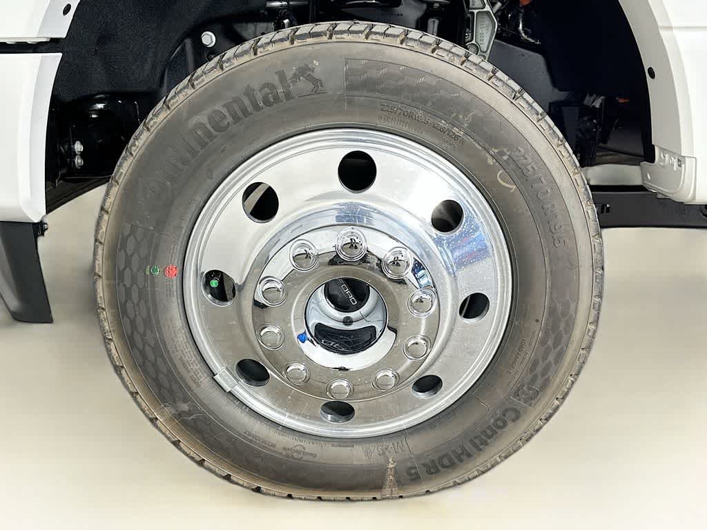 Thumbnail: 2026 Ford F-450 - 8