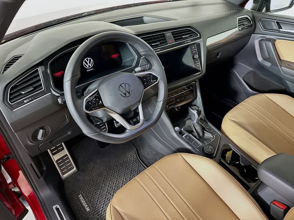 Thumbnail: 2024 Volkswagen Tiguan - 2