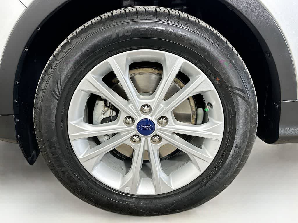 Thumbnail: 2018 Ford Escape - 8