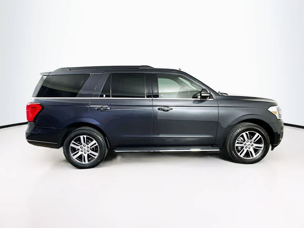 Thumbnail: 2022 Ford Expedition - 25
