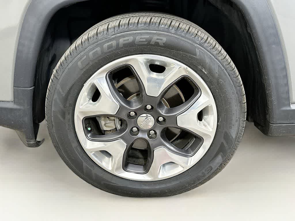 Thumbnail: 2021 Jeep Compass - 8