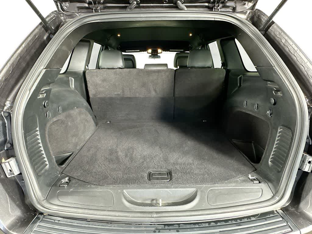 Thumbnail: 2020 Jeep Grand Cherokee - 21