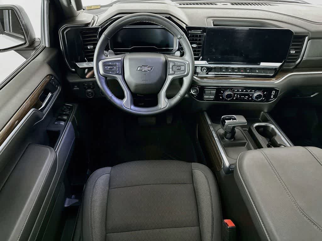 Thumbnail: 2024 Chevrolet Silverado 1500 - 10