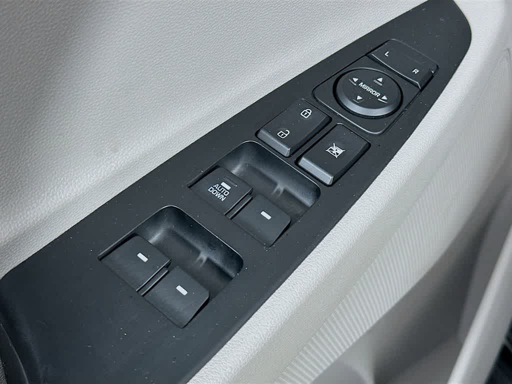 Thumbnail: 2020 Hyundai Tucson - 28