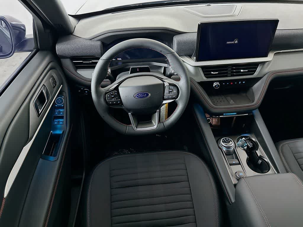 Thumbnail: 2025 Ford Explorer - 10