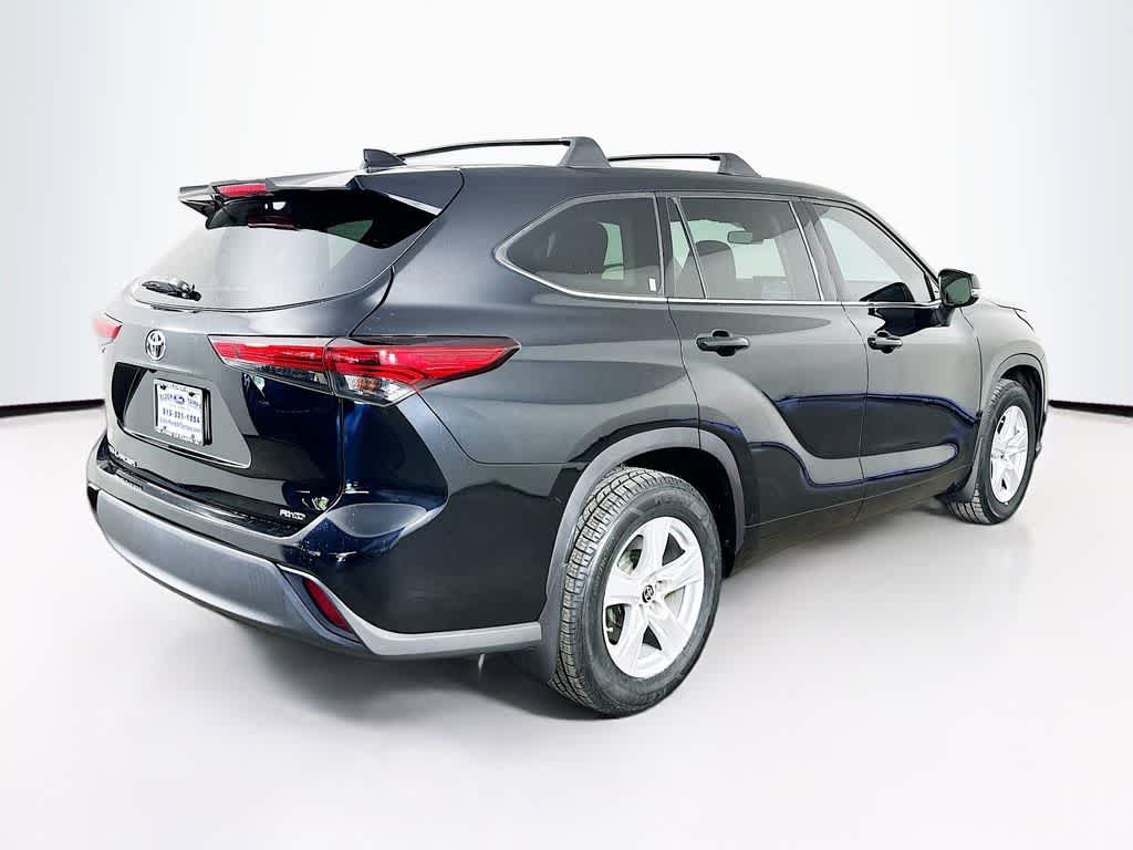 Thumbnail: 2020 Toyota Highlander - 24