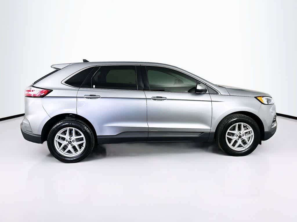 Thumbnail: 2024 Ford Edge - 25