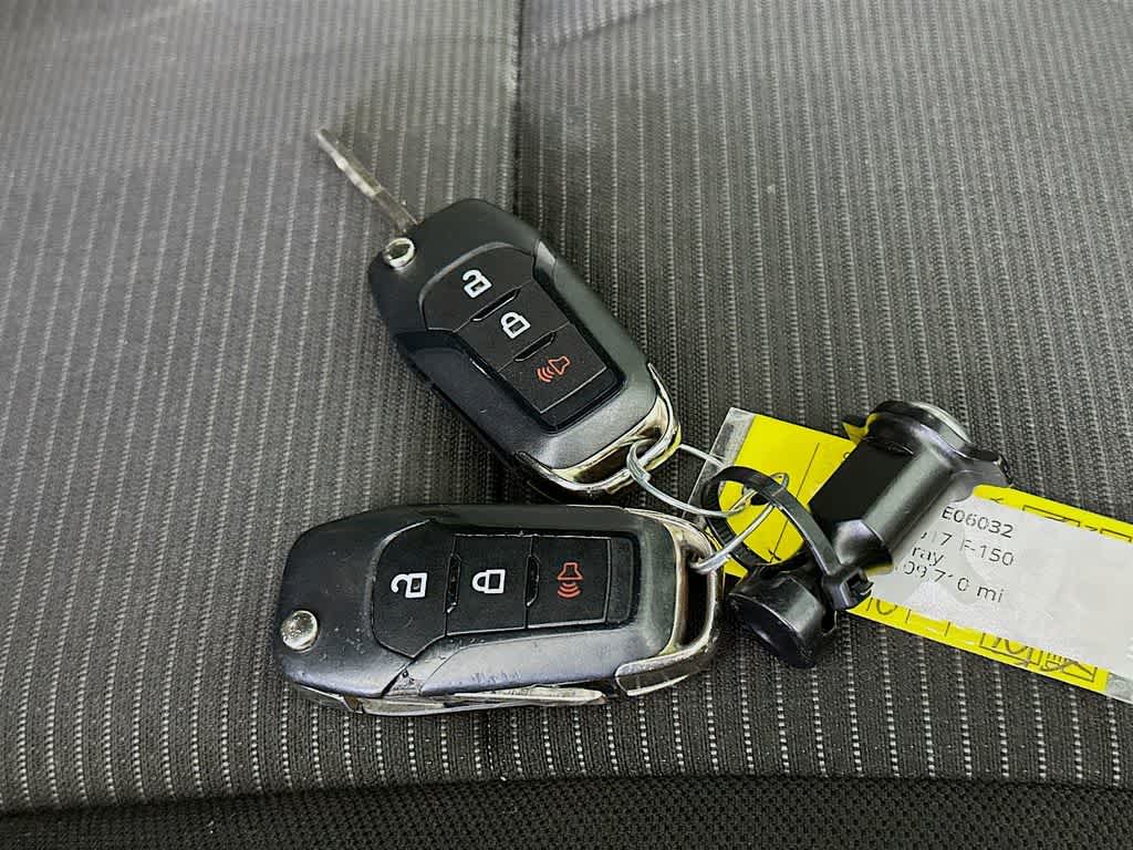 Thumbnail: 2017 Ford F-150 - 22