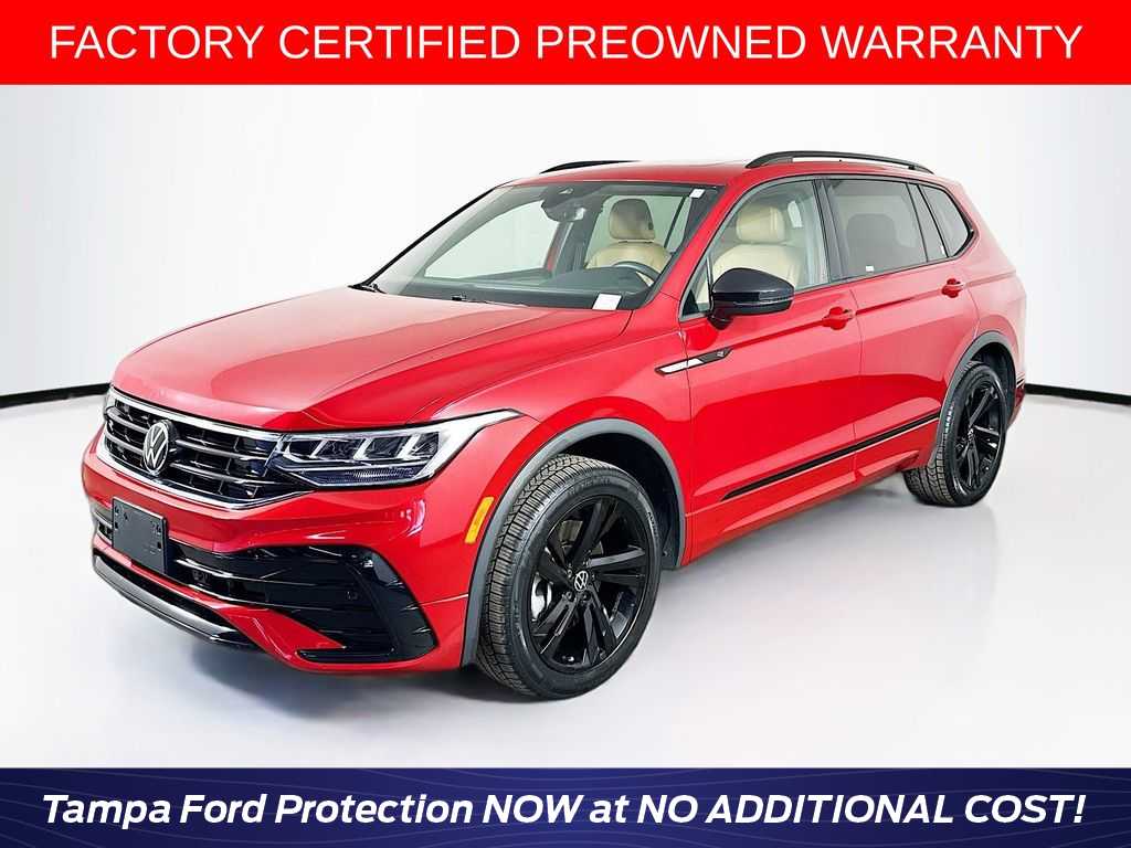 Thumbnail: 2024 Volkswagen Tiguan - 1