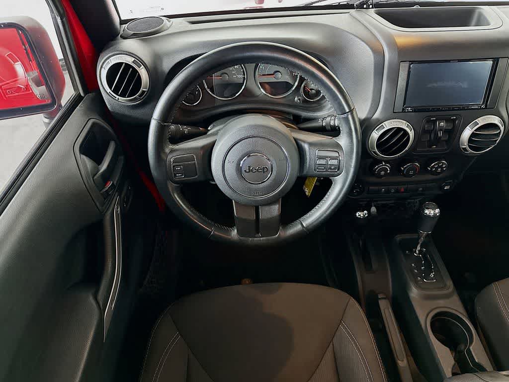 Thumbnail: 2017 Jeep Wrangler - 10