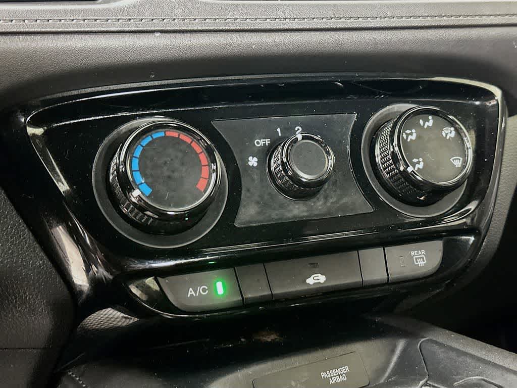 Thumbnail: 2019 Honda HR-V - 17