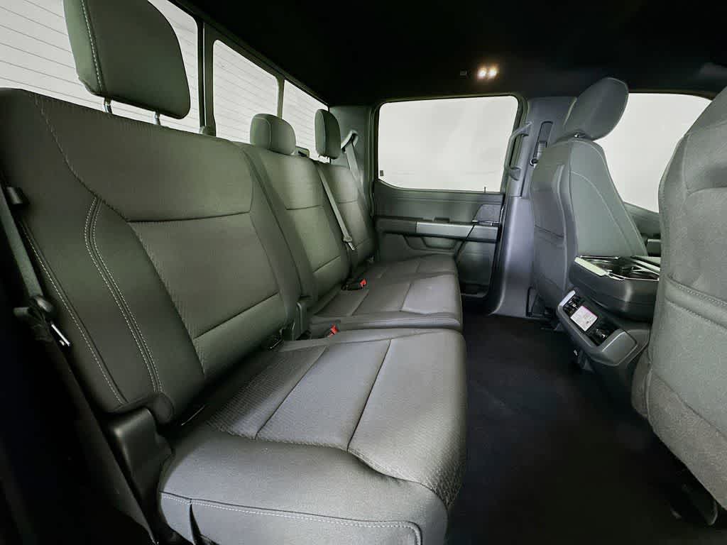 Thumbnail: 2025 Ford F-150 - 32