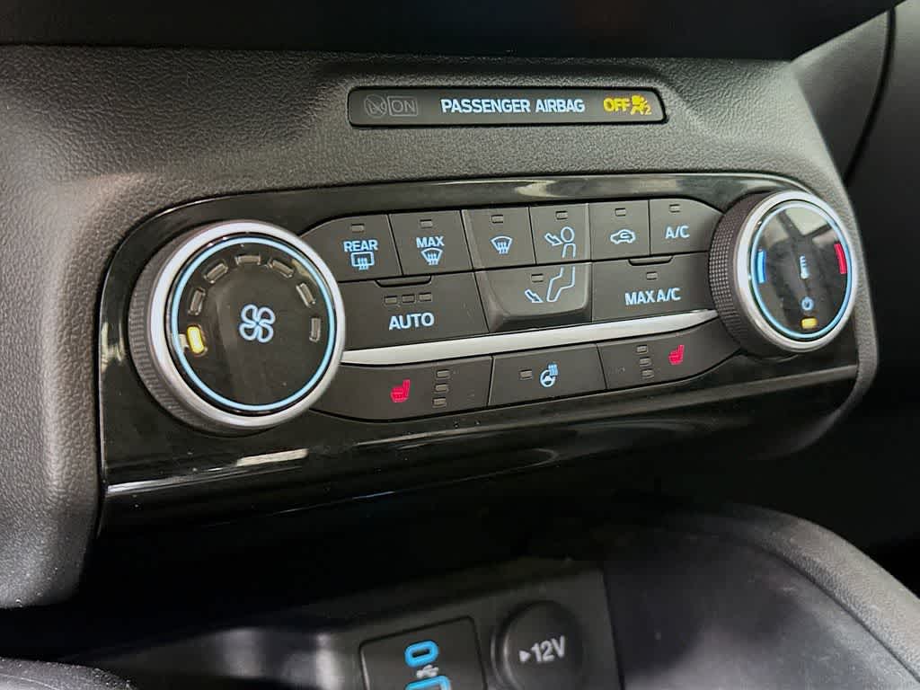 Thumbnail: 2022 Ford Escape - 17