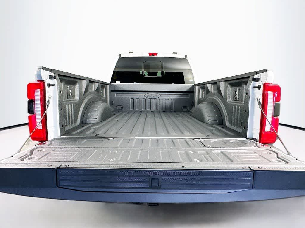 Thumbnail: 2026 Ford F-250 - 21