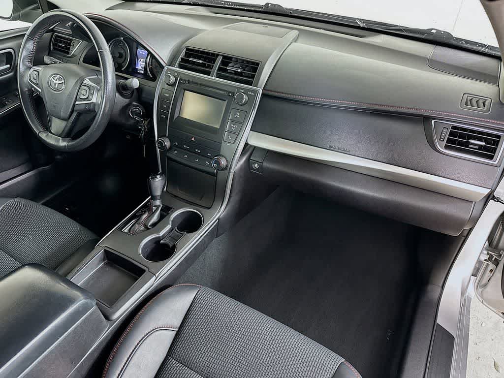 Thumbnail: 2017 Toyota Camry - 30