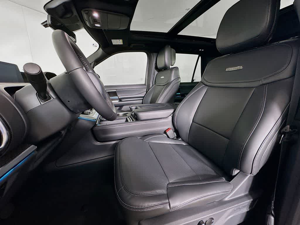 Thumbnail: 2026 Ford Expedition - 12