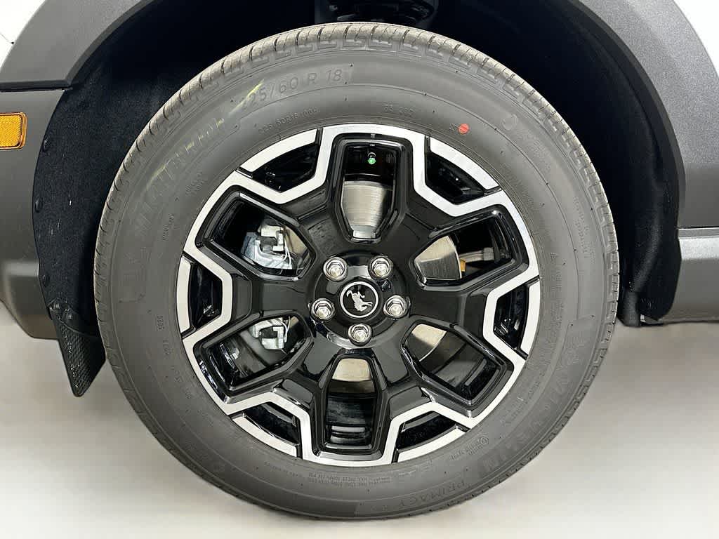 Thumbnail: 2025 Ford Bronco Sport - 8