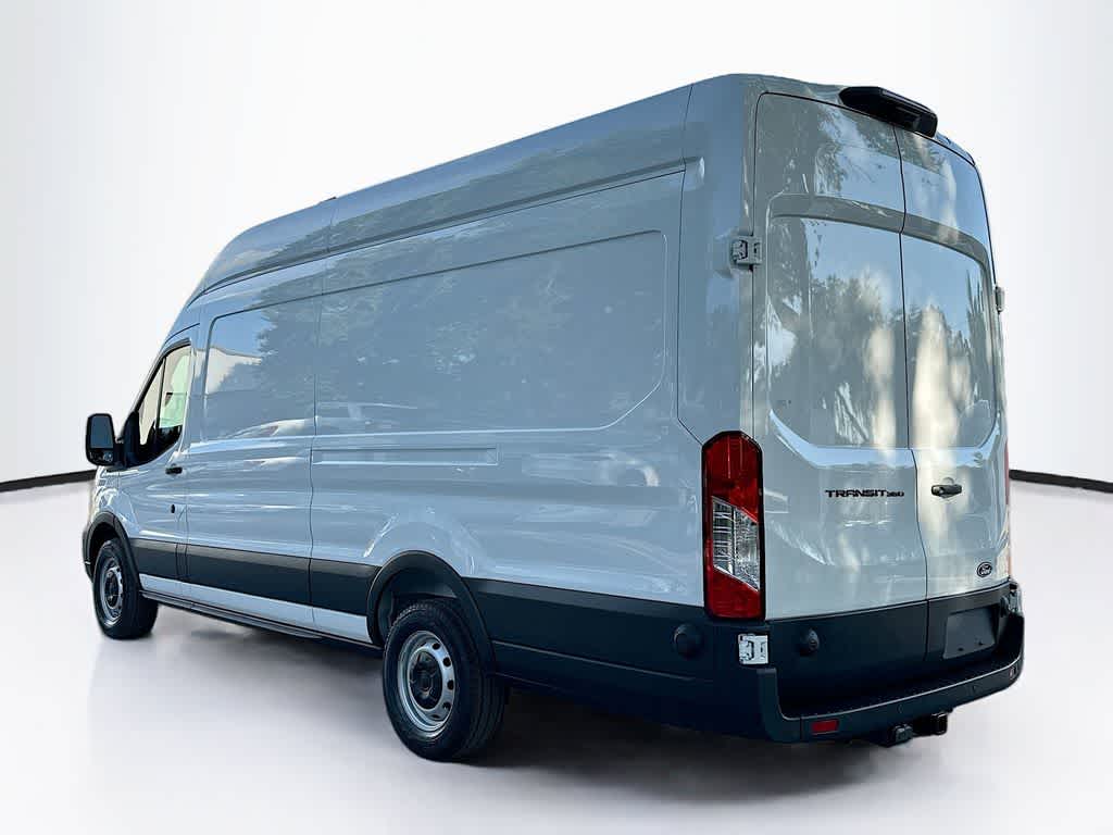 Thumbnail: 2026 Ford Transit Series - 4