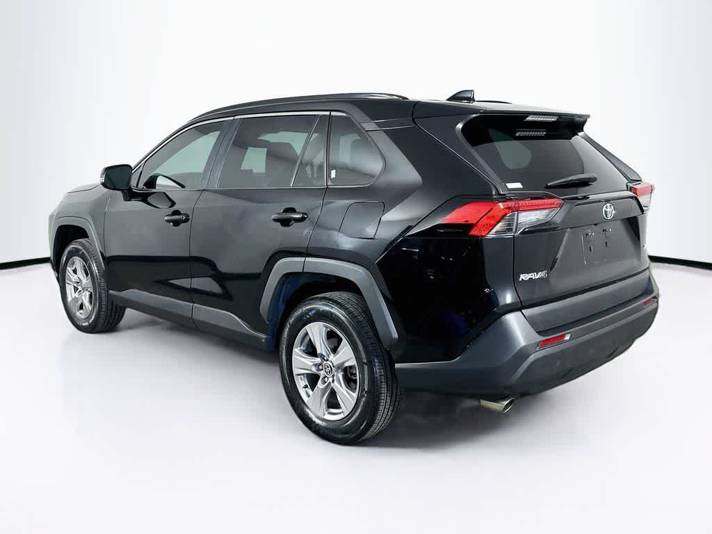 Thumbnail: 2022 Toyota RAV4 - 4