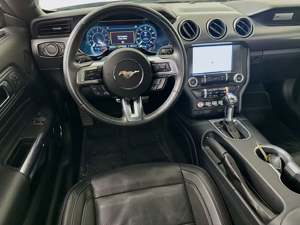 Thumbnail: 2022 Ford Mustang - 10