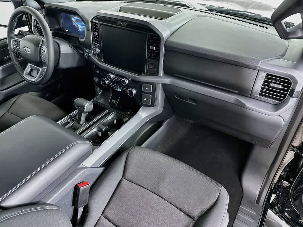Thumbnail: 2026 Ford F-150 - 32