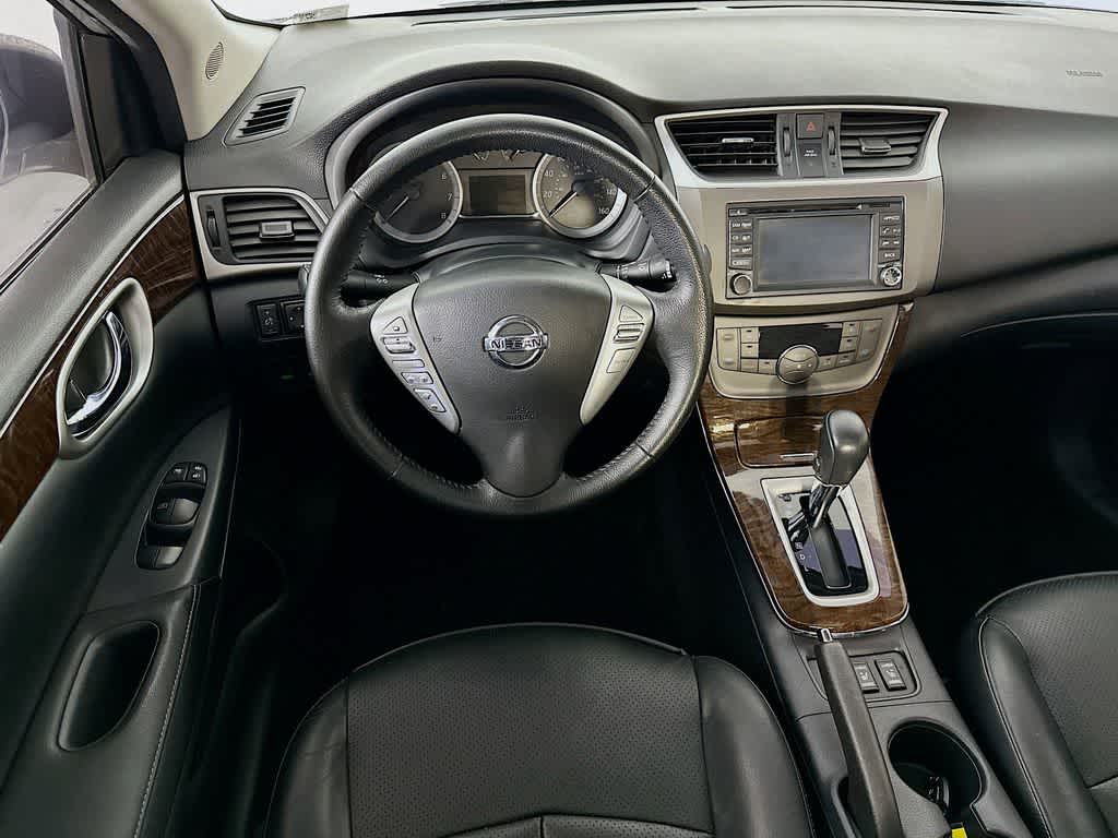 Thumbnail: 2014 Nissan Sentra - 10