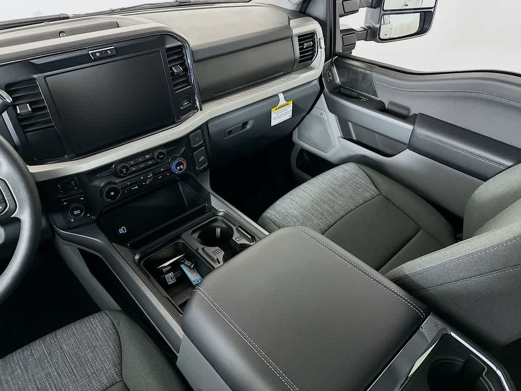 Thumbnail: 2026 Ford F-250 - 11