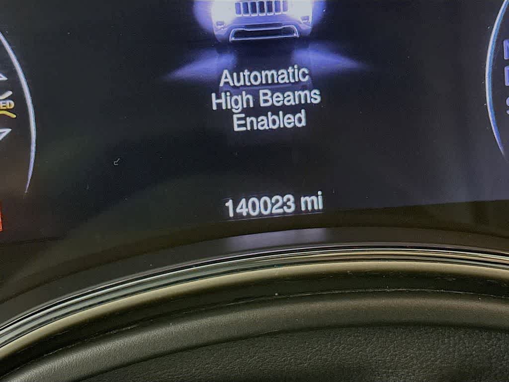 Thumbnail: 2015 Jeep Grand Cherokee - 19