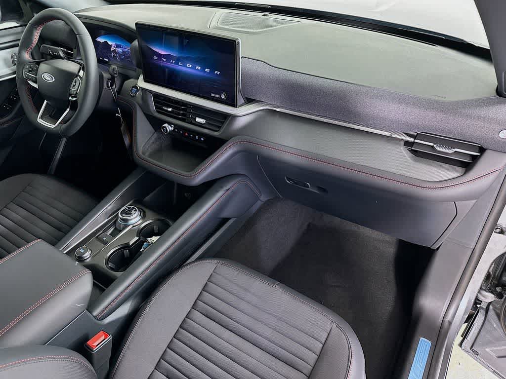 Thumbnail: 2026 Ford Explorer - 30