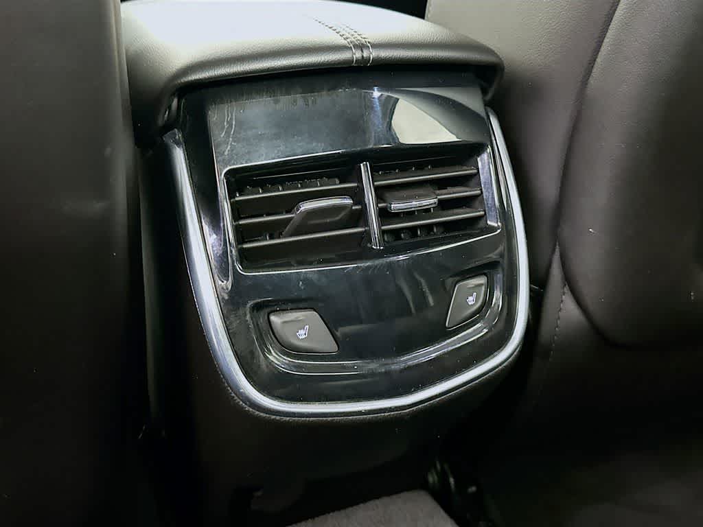 Thumbnail: 2016 Cadillac XTS - 13