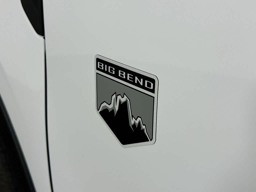 Thumbnail: 2025 Ford Bronco Sport - 7